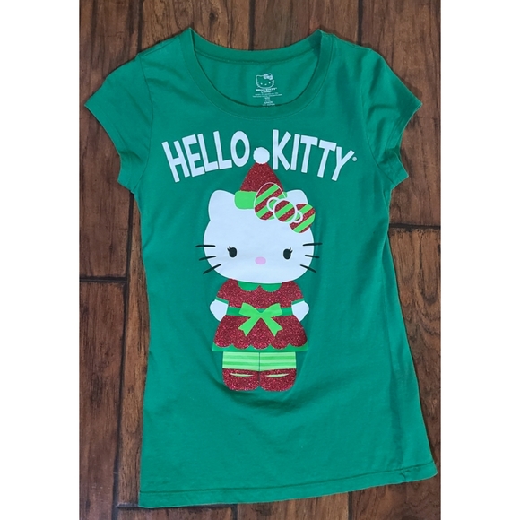 Hello Kitty Tops - Juniors Medium Hello Kitty Holiday T-Shirt